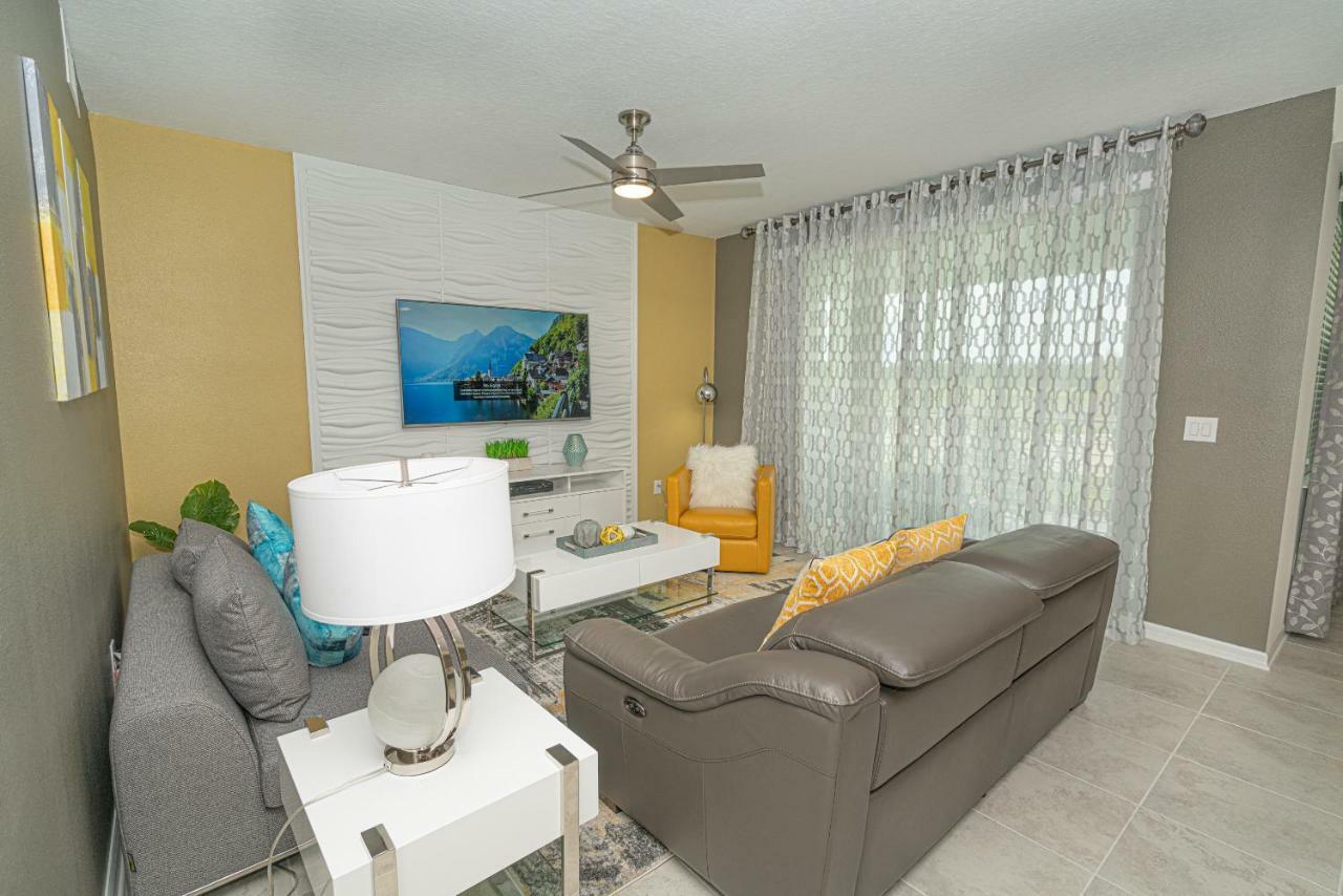 Apartamento Only 5 Miles From Disney! Free Water Park! 2 Bed, 2 Bath Condo, Sleeps 8